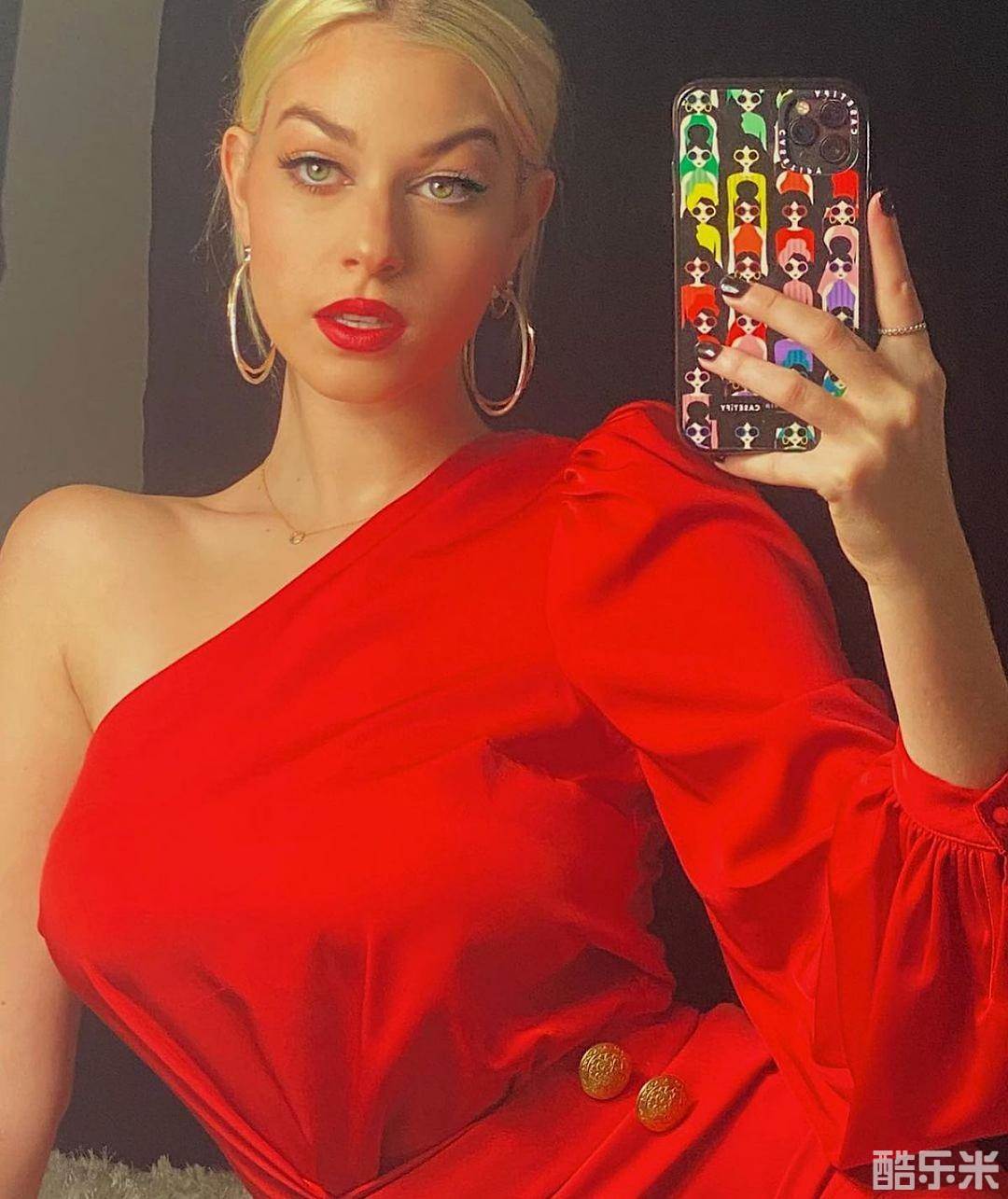 杰姬·R·雅各布森