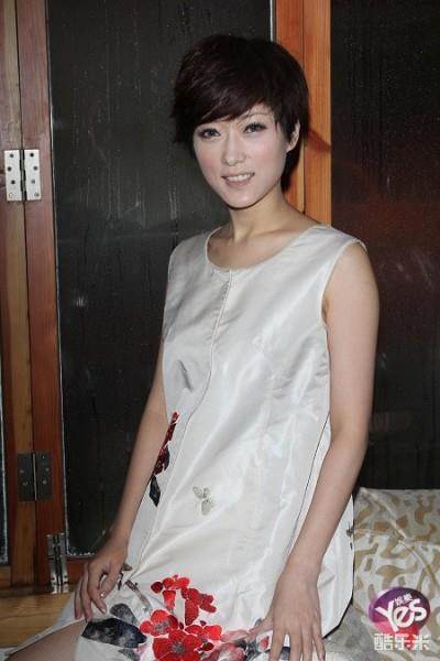 李娅莎