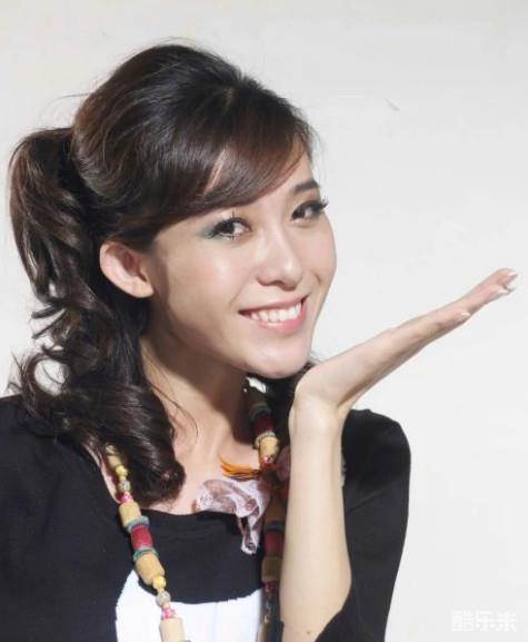 邹娜