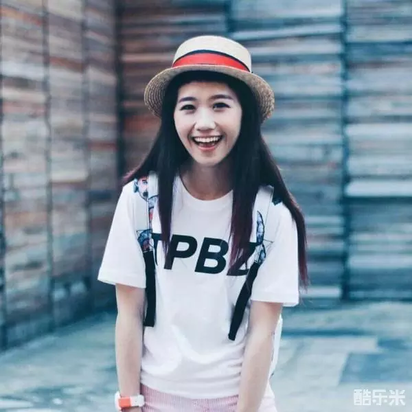 黄路梓茵