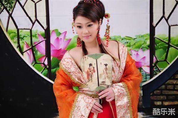 连钰斌
