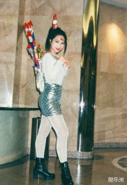 李莉莉