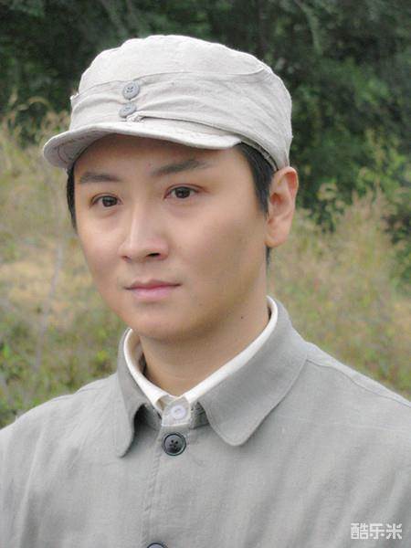 谷洋