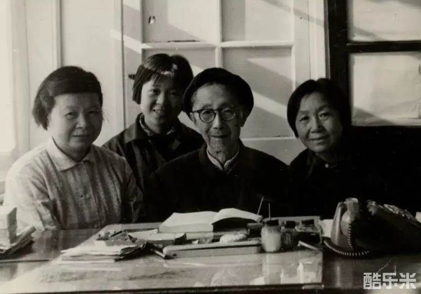 黎锦熙