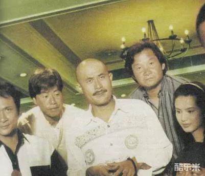 一个字头的诞生