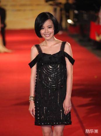 李康宜
