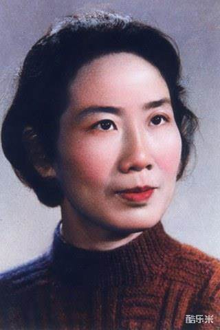 袁雪芬