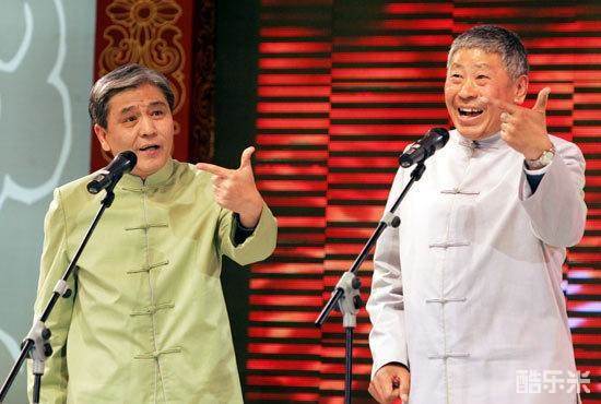黄族民