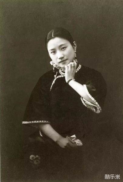 陆小曼