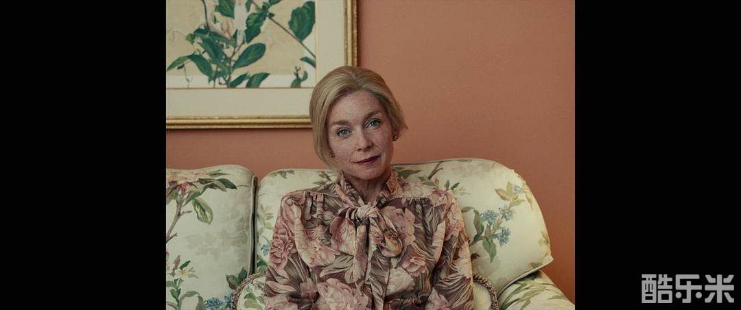 朱丽安·尼科尔森