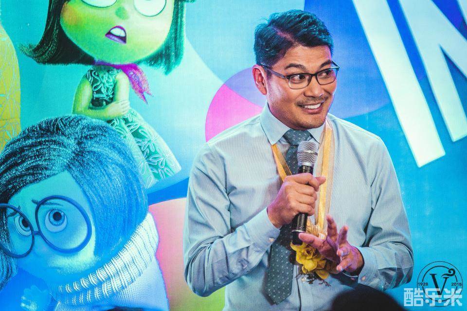 罗尼·德尔卡门