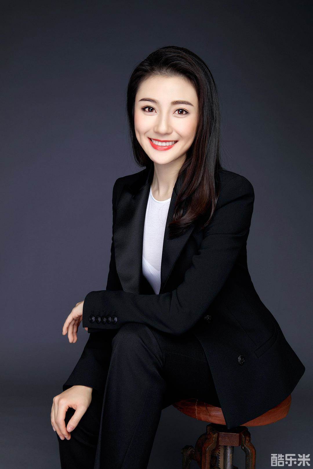 任巡