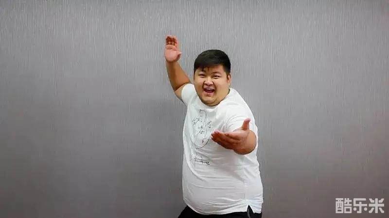 敖日格勒