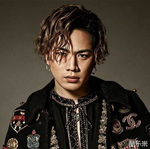 登坂广臣