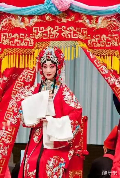 李海燕