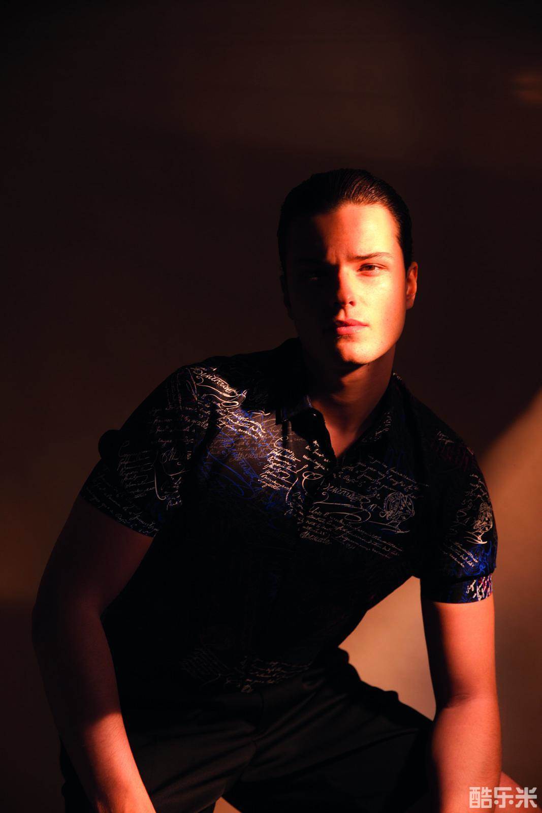 朱尔·本谢特里