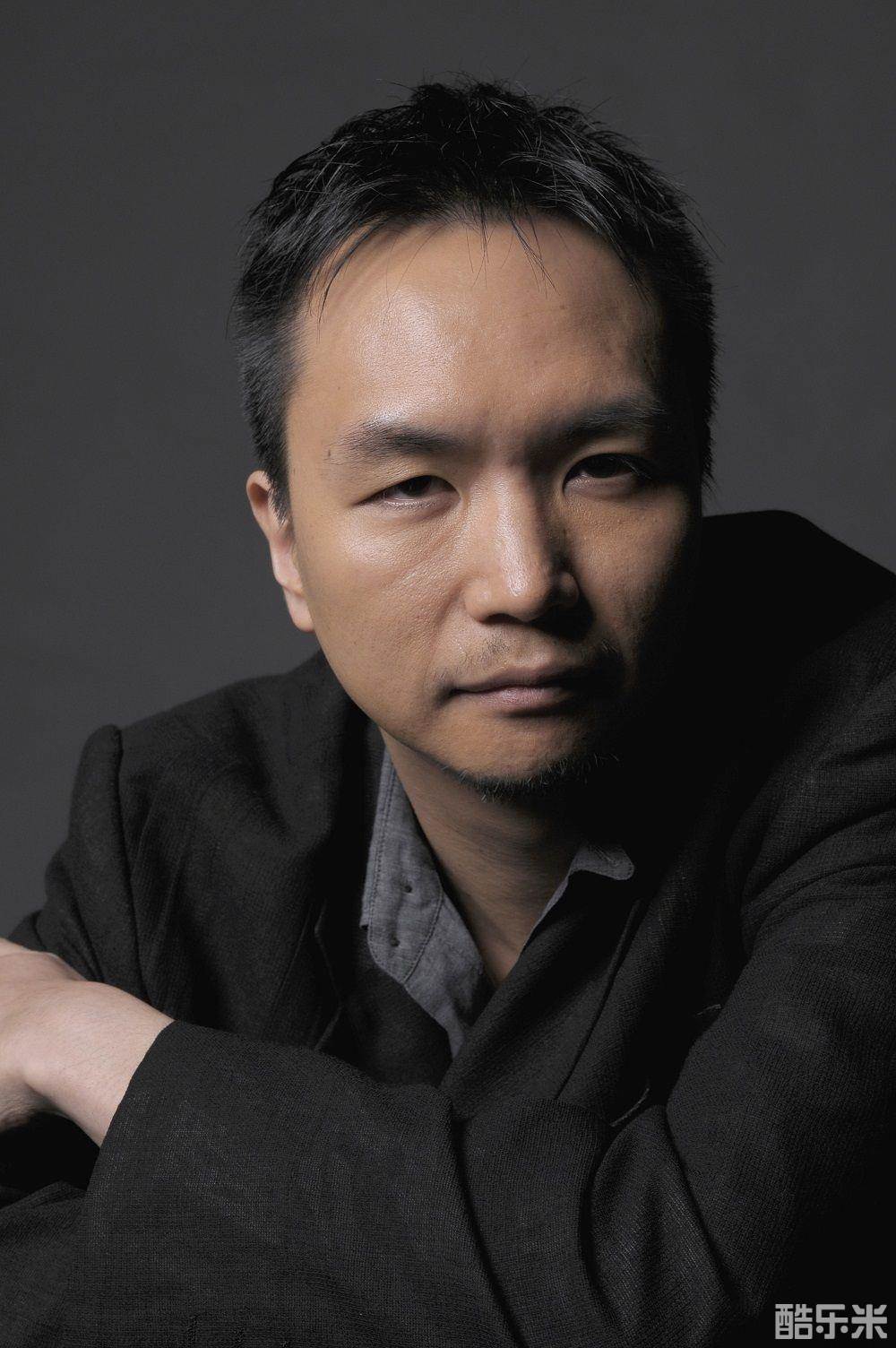长塚圭史
