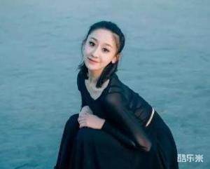 李祎然
