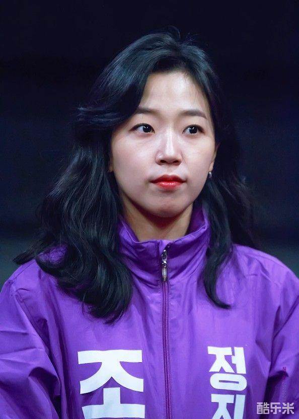 曹秀香
