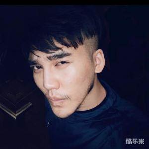 张梦奇