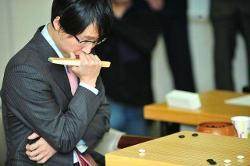 井山裕太