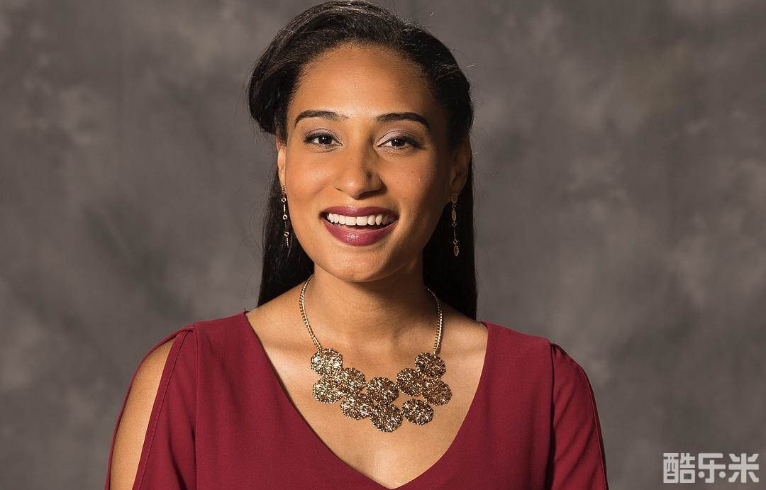 罗珊妮·扎亚斯