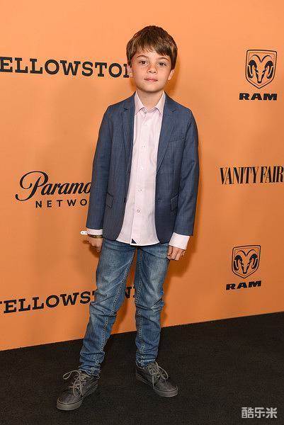 布雷肯·梅里尔