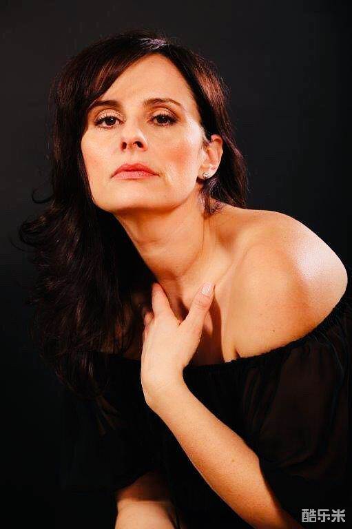 凯特琳娜·塔克西亚