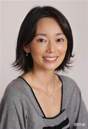 叶月里绪菜