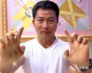 戚冠军