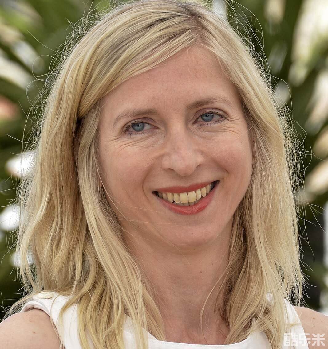 杰茜卡·豪丝娜