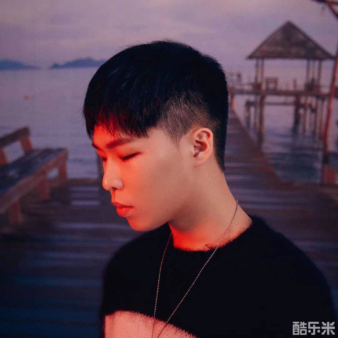 李赞赫
