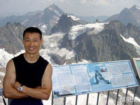 李东华