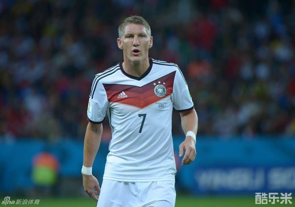 施科德兰·穆斯塔菲