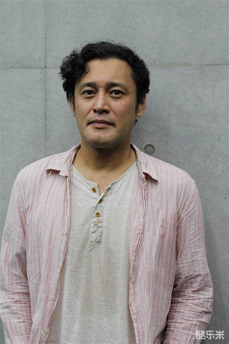 横田荣司