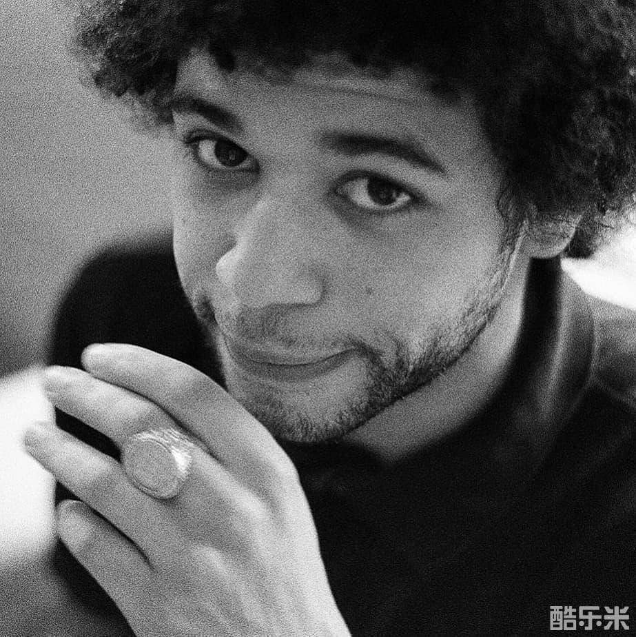 卡尔文·德姆巴