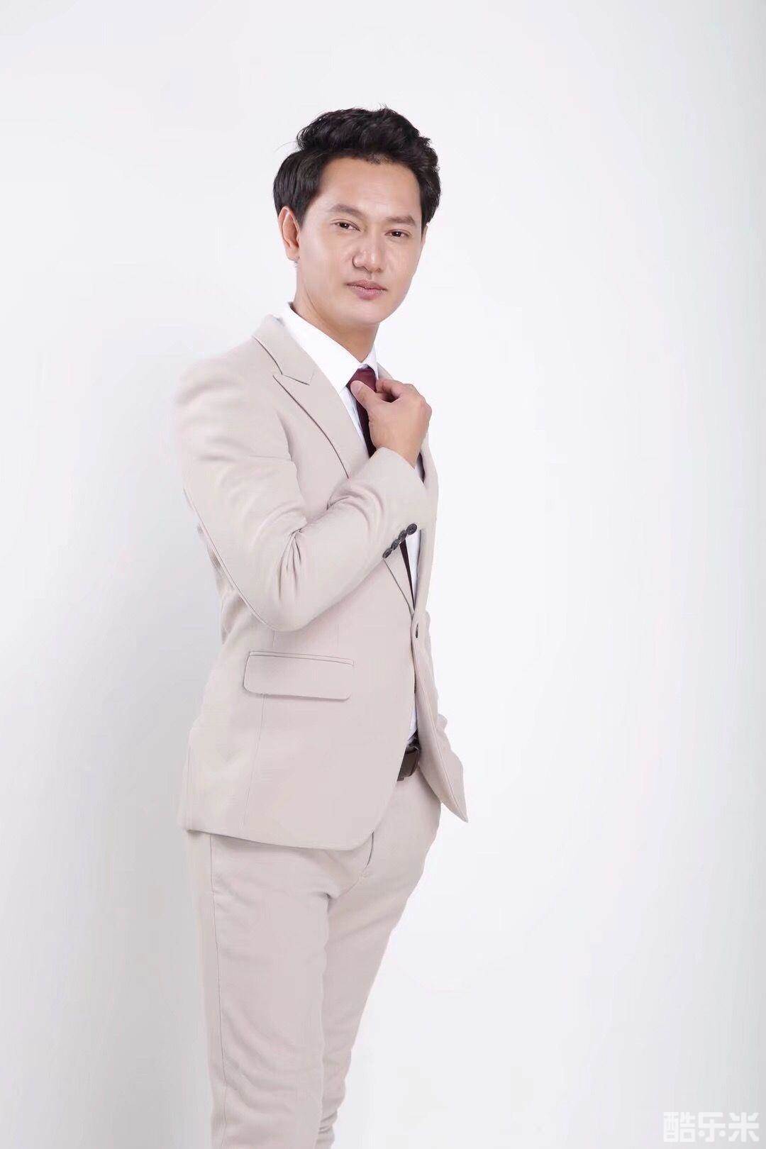 张翼就