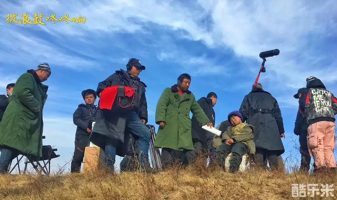 拨浪鼓咚咚响