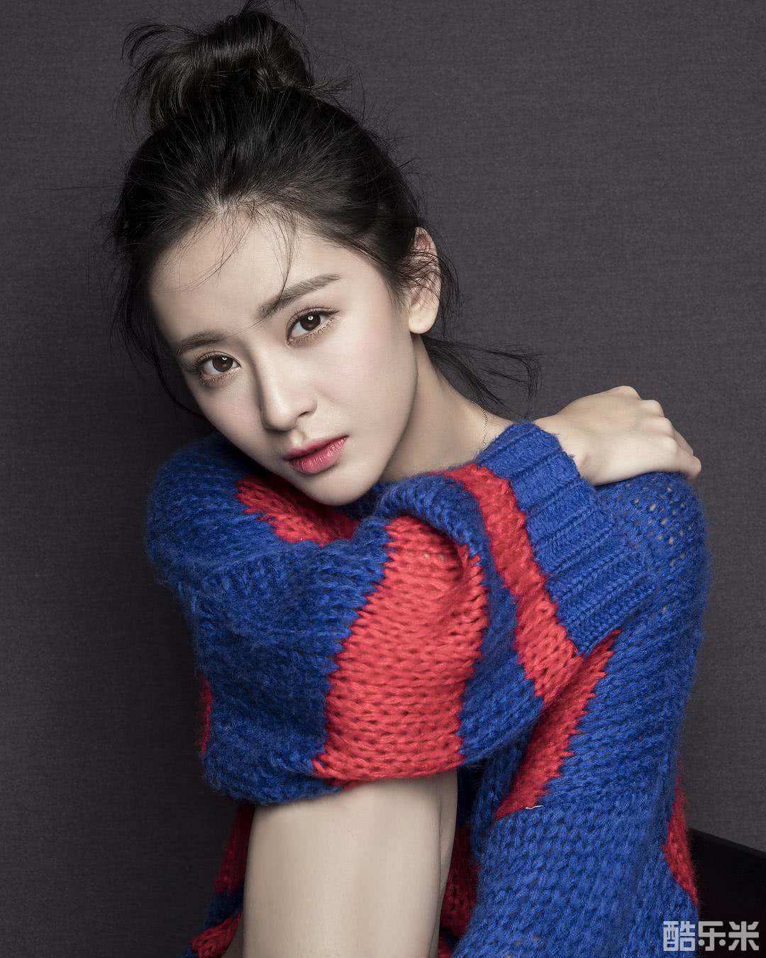 李佳怡