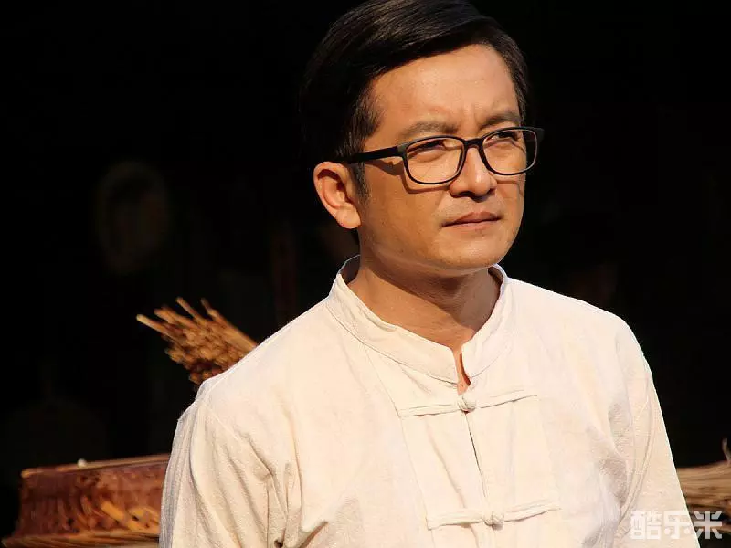 温吉兴