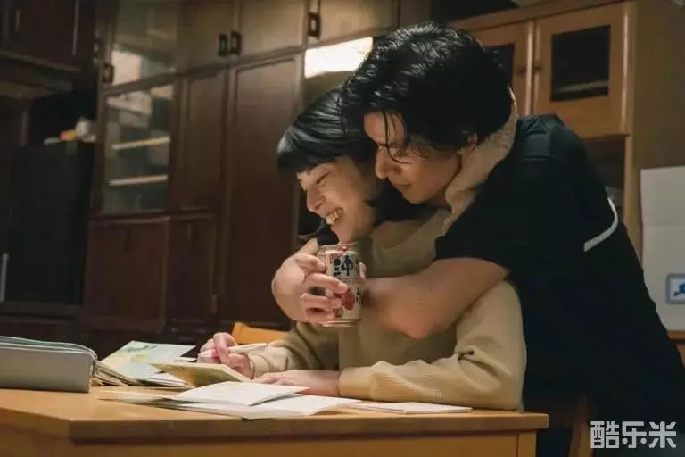 尽管爱