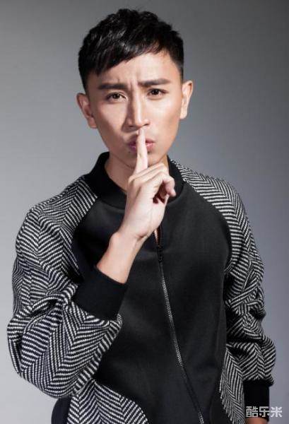 杨潇