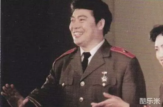 张振富