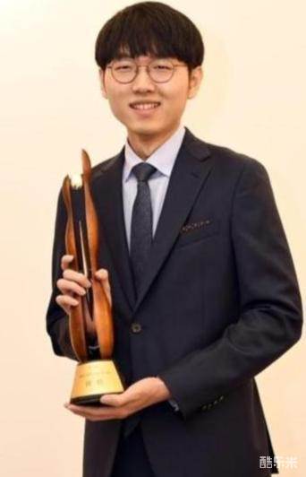 申真谞