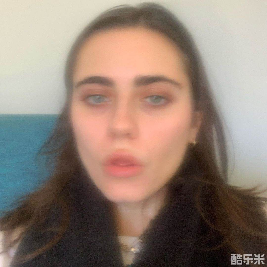 艾丽·艾恩奈兹