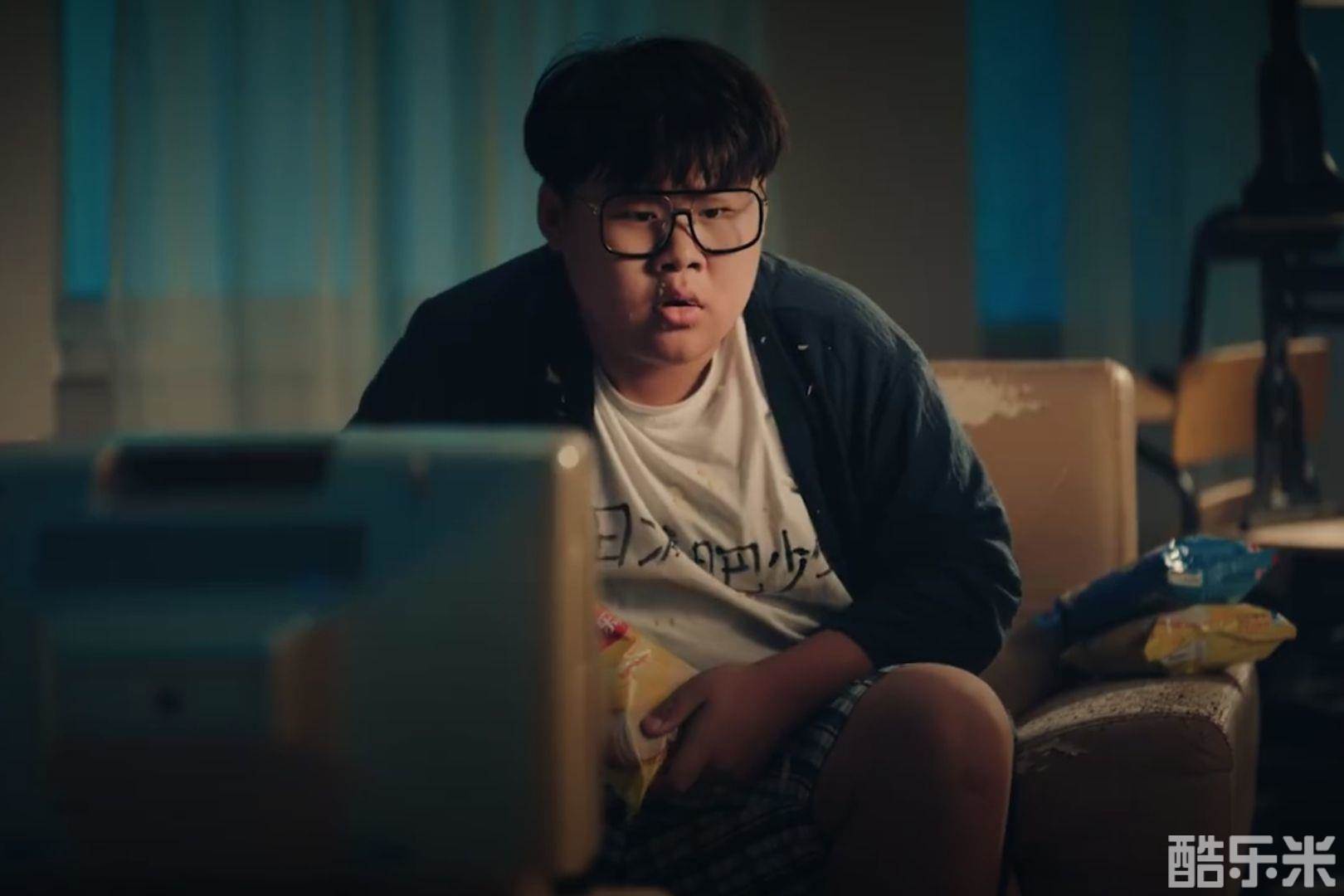康启轩
