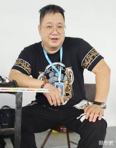 殷志伟