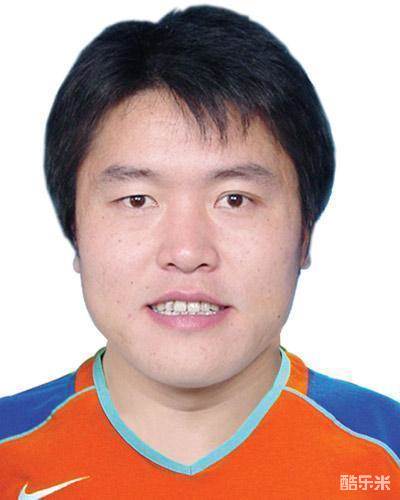 李雷雷
