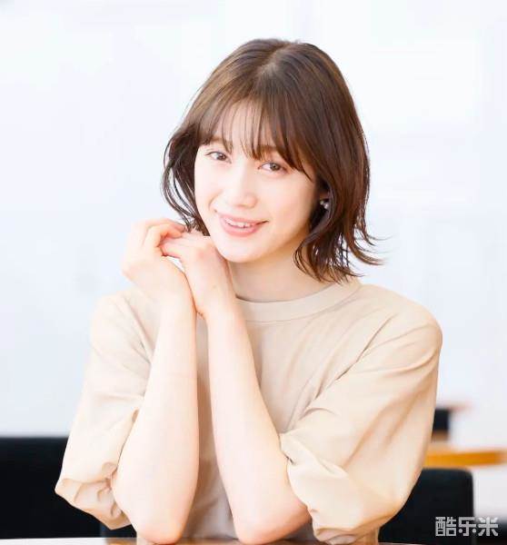 中村百合香