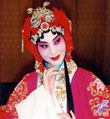 董圆圆